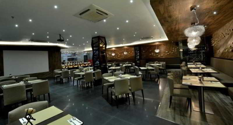 Oak Tree Urban Hotel Jakarta Exterior photo